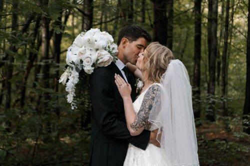 mobile - carousel-hero-element image-0